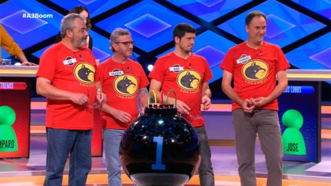 (10-11-17) Duelo de titanes: 'Los Lobos' vs 'Las Extremis'
