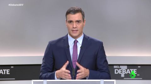 Pedro Sánchez anuncia que Nadia Calviño será la vicepresidenta económica si gana las elecciones