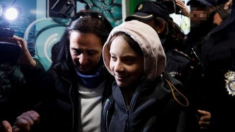 Greta Thunberg llega a Madrid rodeada de una gran expectación mediática