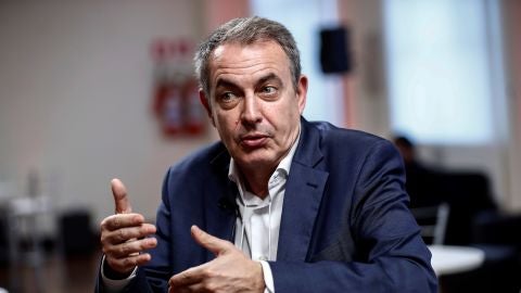 Zapatero afirma que un acuerdo entre Sánchez y Casado sería "un éxito de la democracia"