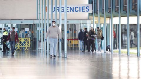 Barcelona plantea entierros provisionales ante la saturación de los crematorios por el coronavirus