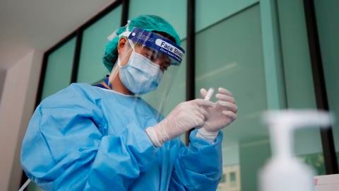 España registra más de 13.000 muertes por coronavirus tras sumar 637 en un día, la cifra más baja desde el 24 de marzo
