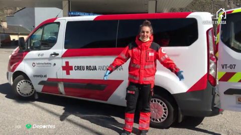 La piloto Margot Llobera, de las dunas de Marruecos a hacerse voluntaria de Cruz Roja en la crisis del coronavirus