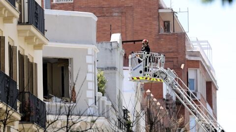 (06-05-22) Dos operarios muertos y al menos 19 personas heridas en una fuerte explosión en un edificio en el barrio de Salamanca