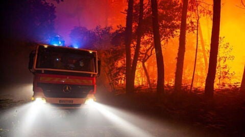 (16-07-22) Al menos una decena de países del Mediterráneo registran incendios forestales