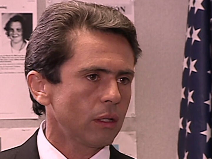 El amor no tiene precio Temporada 1 Capítulo 122