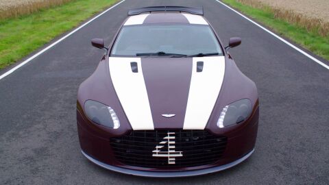 Capítulo 1: Aston Martin Vantage