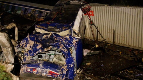 (01-03-23) Mueren 32 personas y otras 85 resultan heridas en un choque de trenes en Grecia