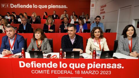 (18-03-23) El PSOE muestra una imagen de unidad y ratifica las listas electorales del 28M en el Comité Federal