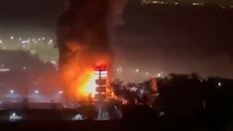 (25-05-23) Alerta en Moscú por varios incendios: preocupa el fuego en el Ministerio de Defensa ruso