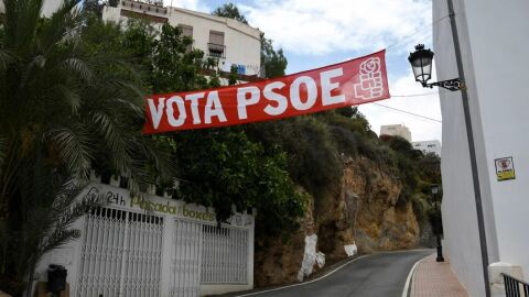 (25-05-23) La trama de Mojácar ofrecía 100 euros por cada voto a favor del PSOE y actuaba en la propia puerta de Correos