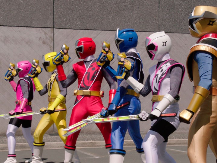 Power rangers ninja steel - Capítulo 17: Las aventuras de Redbot