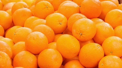 La demanda de naranjas valencianas en el extranjero se dispara por el coronavirus