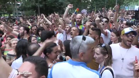 El vídeo de los abucheos a Ciudadanos en el Orgullo Gay de Madrid