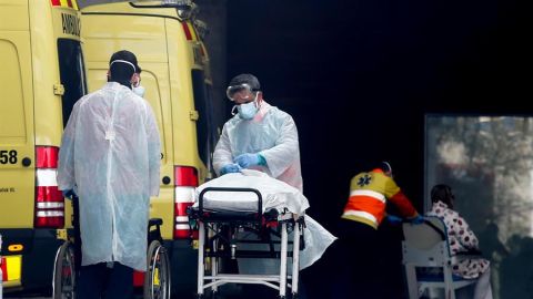España supera a China en muertes por coronavirus 