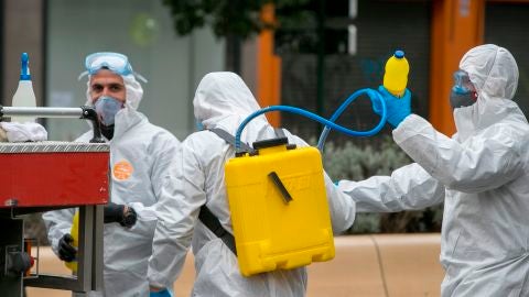 España vive un día dramático por el coronavirus mientras las CC.AA. se refuerzan para trata de frenar la epidemia