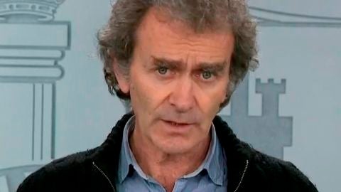Fernando Simón informa de que ya hay "9.444 sanitarios" con coronavirus, un 14,74% del total de contagios