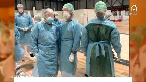 Sanitarios del hospital de campaña de Ifema se quejan de falta de material para luchar contra el coronavirus