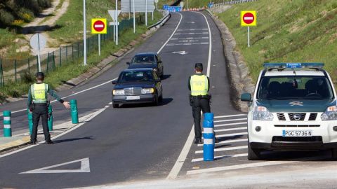 Aumentan los controles en carreteras para evitar viajes a segundas residencias durante Semana Santa