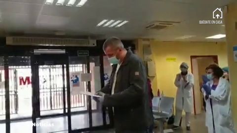 Un hospital agradece a un taxista su generosidad con dinero y un test de coronavirus