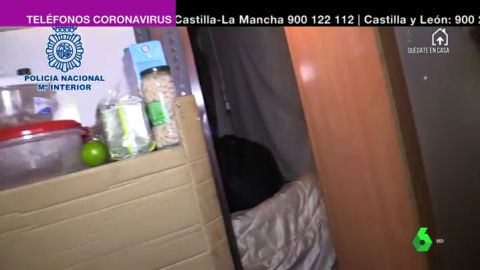 Detenidos por hacinar en un restaurante a 20 migrantes, entre ellos dos bebés, bajo amenaza de contagiarles el COVID