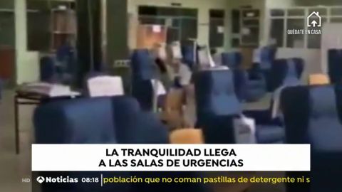 El emotivo vídeo con el que sanitarios de La Paz celebran que se ha vaciado de enfermos de coronavirus el gimnasio habiltado como urgencias