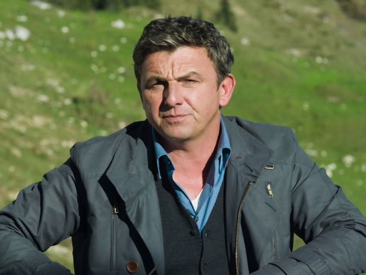 Doctor En Los Alpes Temporada 16 Capitulo 1