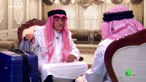 (07-09-20) La íntima 'conversación' entre Wyoming y el rey Juan Carlos en Abu Dhabi: "¿Qué es eso de trabajar?"