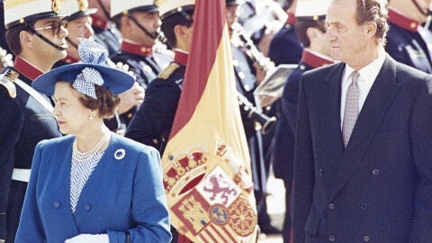  (12-09-22) Juan Carlos I y la reina Sofía confirman a la Casa Real que acudirán al funeral de Isabel II