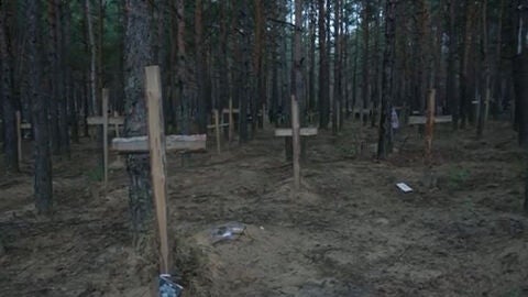 (16-09-22) Hallan cerca de 450 cadáveres de ucranianos en nuevas fosas comunes en Izium