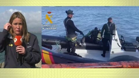 (14-03-23) Así es el 'narcosubmarino' que los GEAS tratan de reflotar en la Ría de Arousa