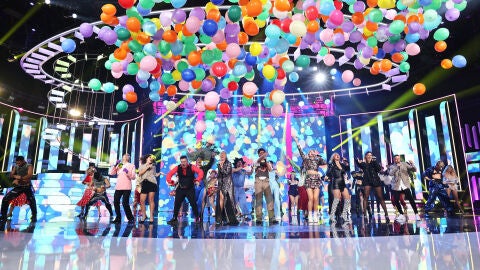El espectacular arranque de ‘Tu cara me suena 10’: ¡Un show lleno de color para recibir a los nuevos concursantes! 
