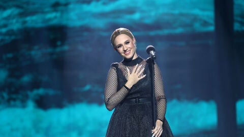 Miriam Rodríguez rompe en lágrimas como ganadora de la gala al conquistar como Adele 