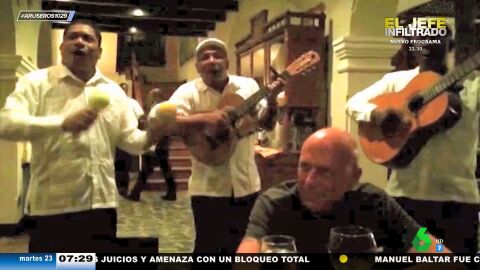 Alfonso Arús y su imán para los grupos musicales en restaurantes